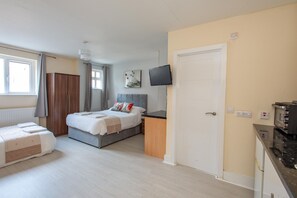 Studio - Newly Refurbished Studio, 20mins to London Bridge (Orpington)
