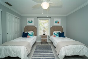 3 Schlafzimmer, Bügeleisen/Bügelbrett, Reisekinderbett, kostenloses WLAN