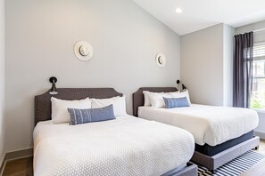 3 bedrooms, iron/ironing board, travel cot, free WiFi