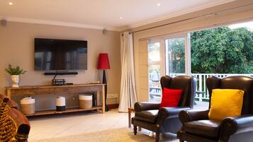 Family House | Living area | TV