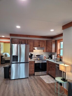 Microwave, oven, stovetop, dishwasher - Sky Loft 1- Walk to Polar Express! (Bryson City)