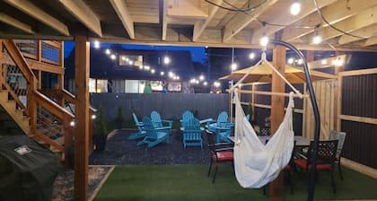 Sky Loft 2- Walk to Polar Express!