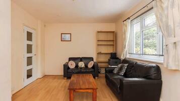 Basic House, Multiple Beds | Living area