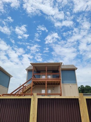 Exterior - Sky Loft 4- Walk to Polar Express! (Bryson City)