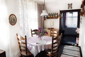 Dining - Terrace with gorgeous panorama in historic Rabstejn (Manetín)