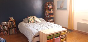4 Schlafzimmer, kostenloses WLAN, Bettwäsche