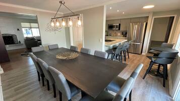 House, Multiple Bedrooms | Dining