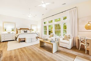 5 slaapkamers, een strijkplank/strijkijzer, wifi, beddengoed