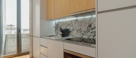 Fridge, microwave, coffee/tea maker, electric kettle