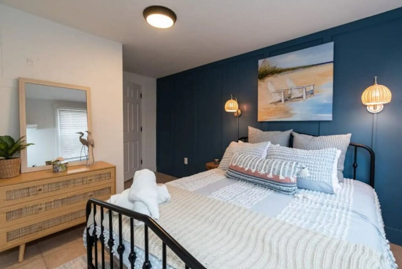 1 bedroom, desk, iron/ironing board, WiFi