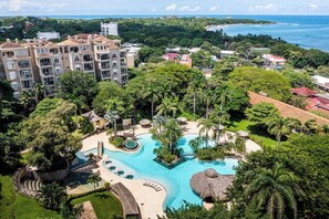 Pool - Matapalo 602, luxury 2BR condo with great ocean views (Tamarindo)