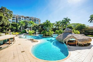 Pool - Matapalo 602, romantic, luxurious, 2 BR apt. with stunning views (Tamarindo)