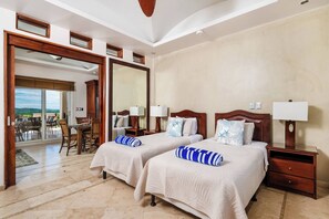 2 habitaciones, cuna de viaje y wifi gratis 