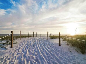 Beach nearby, beach towels