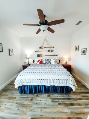 3 chambres, fer et planche à repasser, Wi-Fi gratuit, draps fournis