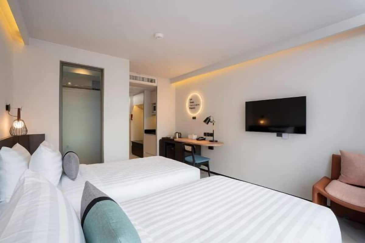 1 bedroom, free minibar, in-room safe, individually furnished