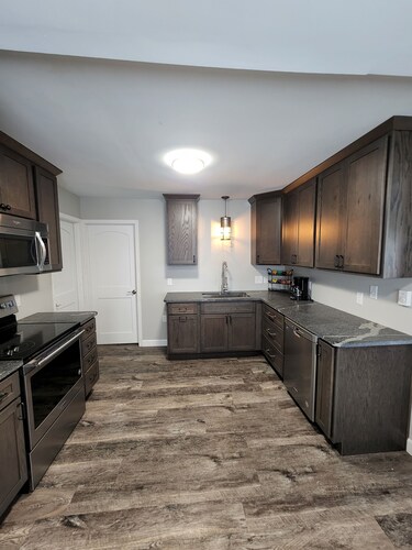 Lake Superior View- 3 Bedroom Suite at Econo Lodge Lakeside