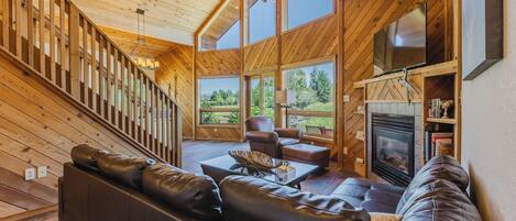 Smart TV y chimenea