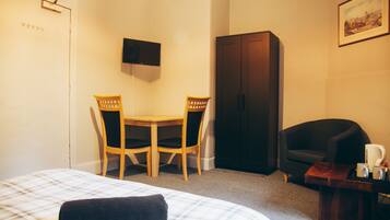 Standard Double Room | Bed sheets