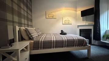 Standard Double Room | Cadar katil