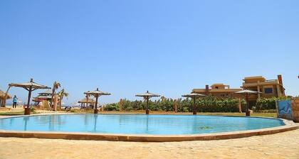 Amazing Chalet at Bluebay Asian Resort - Pool View / Families Only
