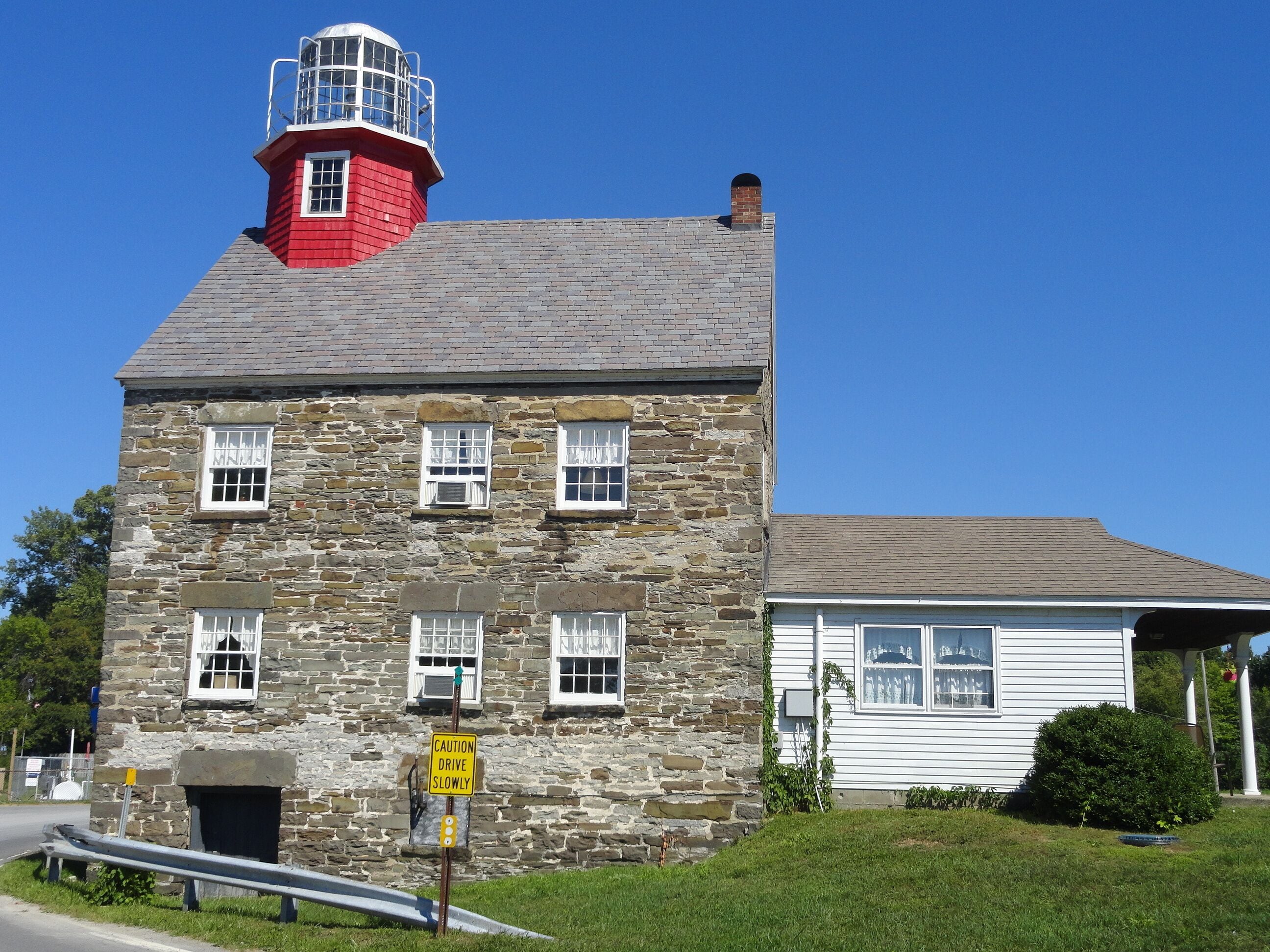 Selkirk Lighthouse-Cozy and comfortable 1st Floor Suite
