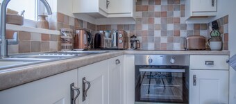 Shorelands - 1 Bedroom Apartment - Manorbier