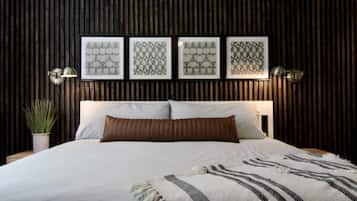 4 bedrooms, WiFi, bed sheets
