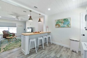 Interior - Paradise Palms - Tropic Suite - Heated Pool! (St. Augustine)