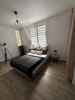 1 Schlafzimmer, Bügeleisen/Bügelbrett, kostenloses WLAN, Bettwäsche
