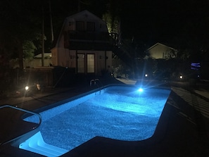 Outdoor pool - 1 BR Studio/Cottage with Kitchenette, Pool & Golf Cart/ Near Beach (Pawleys Island)