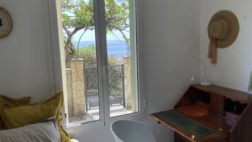 2 camere, ferro/asse da stiro, Wi-Fi gratuito, lenzuola