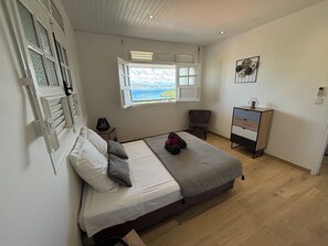 2 bedrooms, iron/ironing board, travel cot, free WiFi - The Bay - Villa Ansalane Sea View (Les Trois-Îlets)