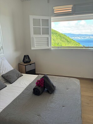 2 Schlafzimmer, Bügeleisen/Bügelbrett, Reisekinderbett, kostenloses WLAN
