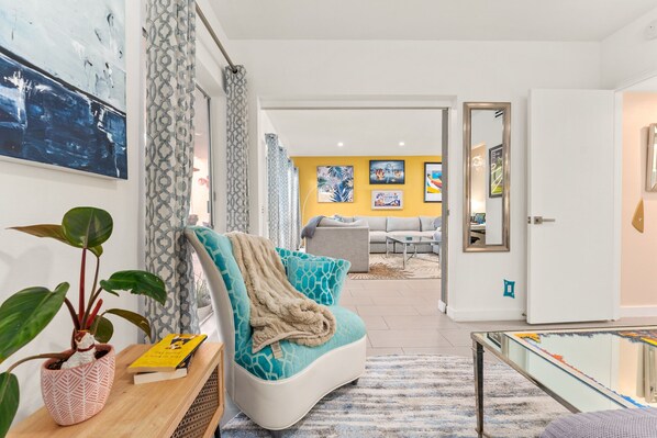 Smart TV, books, offices, printers