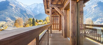 Chalet 5* ski in/out, swimming-pool, sauna, cinema, 20 people