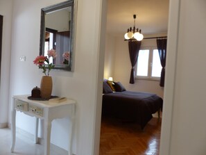 3 bedrooms, iron/ironing board, travel crib, WiFi