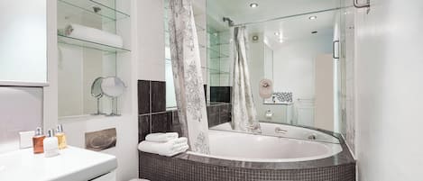Apartment (1 Bedroom) | Bathroom | Soap, shampoo