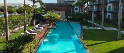 Alberca al aire libre