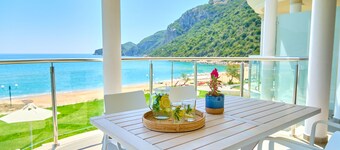 Armikes Beachfront Suite 3 Afionas Corfu