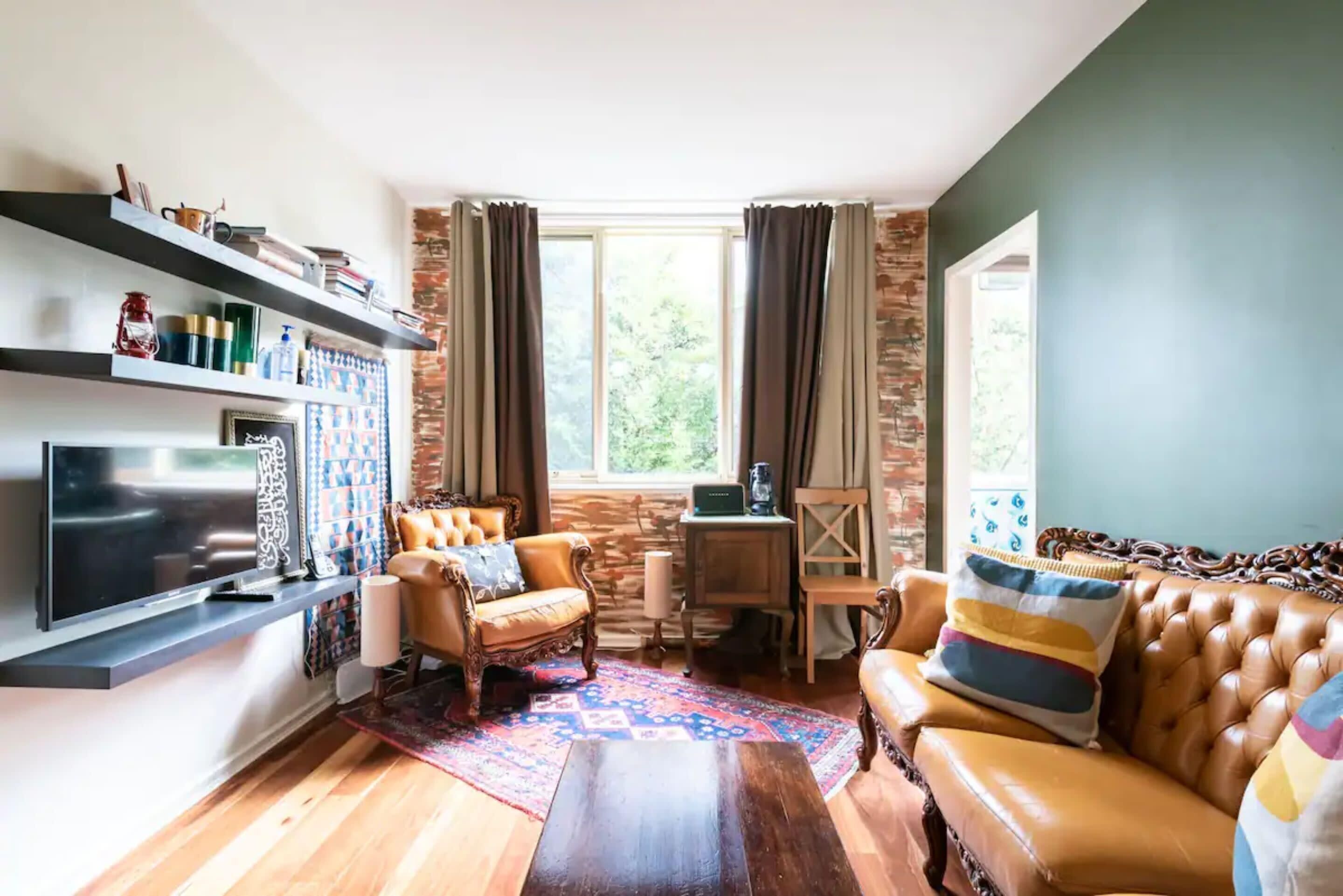 Charming 1 Bedroom Apartment in Trendy South Yarra