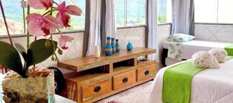 Pouso das Flores - Próximo a Maria Fumaça