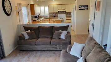 TV connectée, Netflix, livres, services de streaming