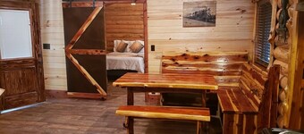 Music Mountain Cabins Family Retreat