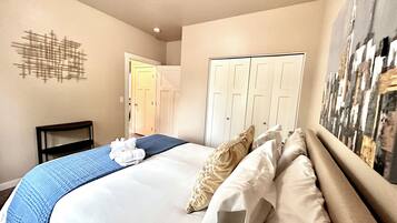 2 bedrooms, iron/ironing board, travel crib, free WiFi