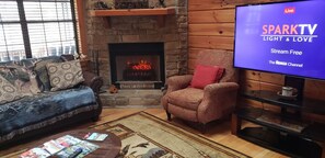 Interior - Cute, cozy log cabin on beautiful Smith Lake, Arley AL (year round deep water) (Arley)