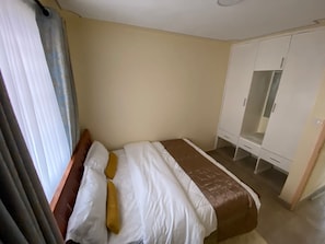 Appartement | 2 chambres, fer et planche à repasser, Wi-Fi gratuit, draps fournis