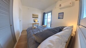 Cottage | 2 bedrooms, iron/ironing board, free WiFi, bed sheets