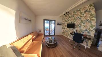 Cottage | Living area