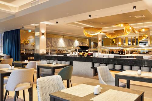 Colazione a buffet inclusa, servita tutte le mattine